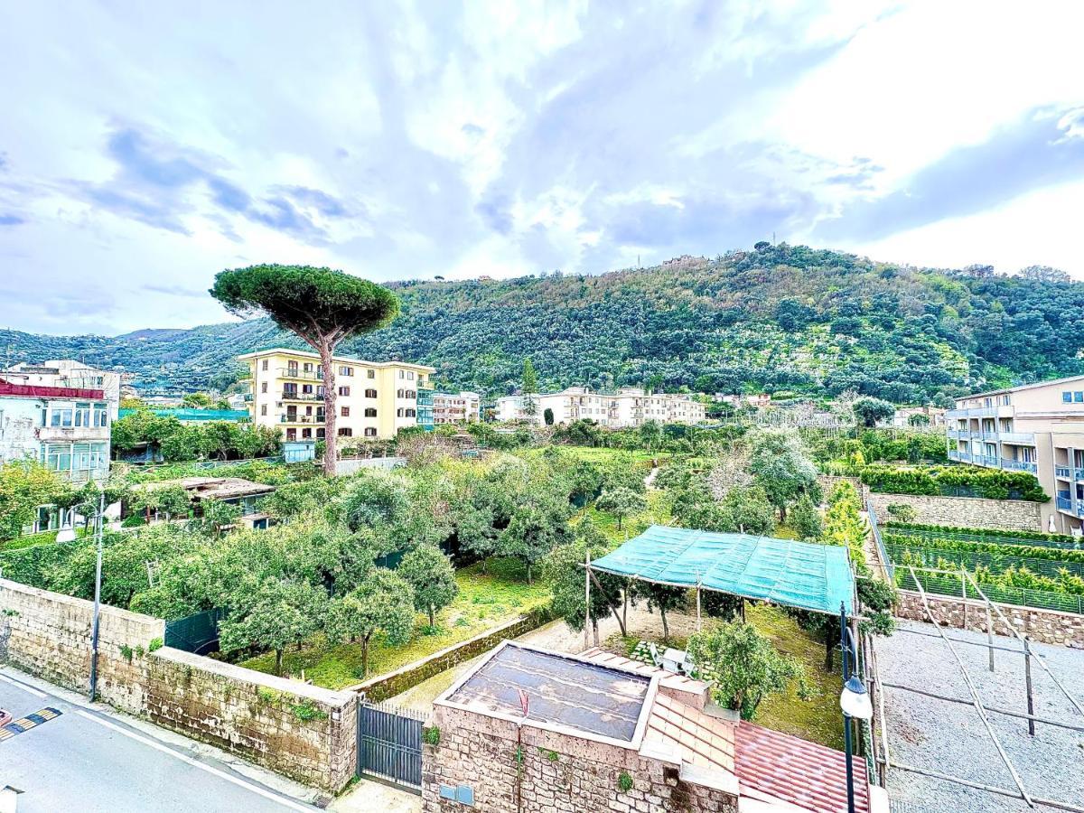 Bed and Breakfast Sorrenthouse Sant'Agnello Exterior foto