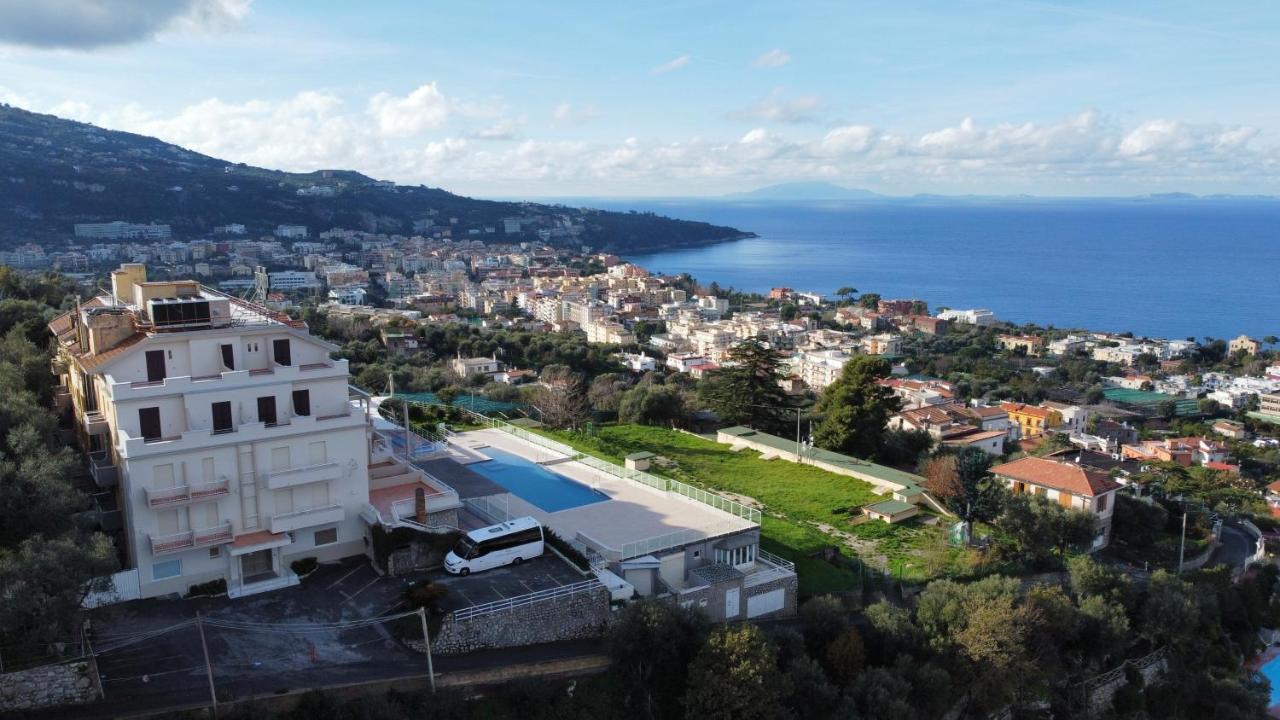 Bed and Breakfast Sorrenthouse Sant'Agnello Exterior foto